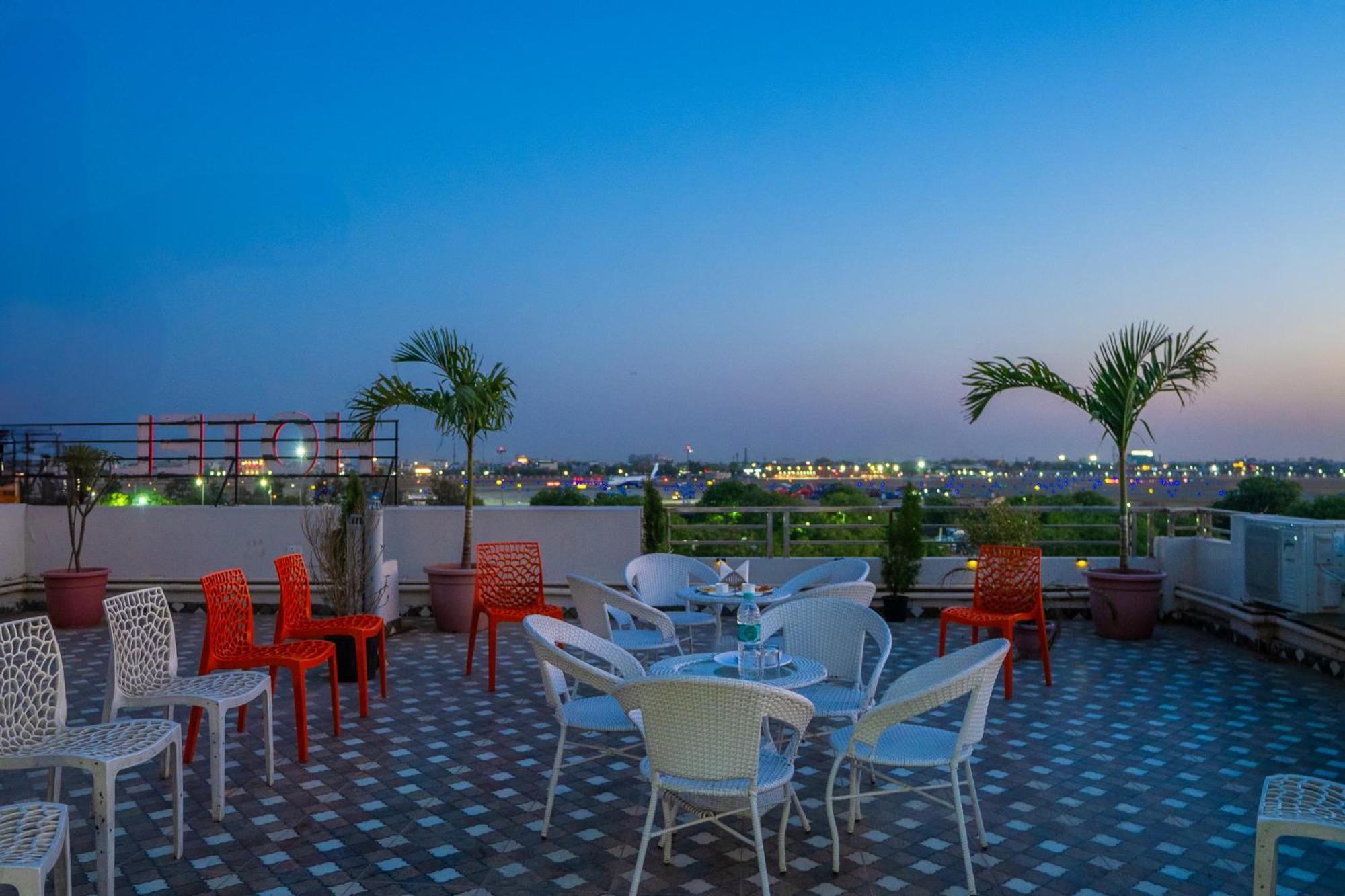 Hotel Snooze Jaipur Exterior photo
